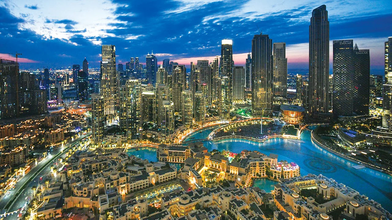 رسائل المحبة تغمر منصات التواصل الاجتماعي بجميع لغات العالم احتفاءً بدولة الإمارات